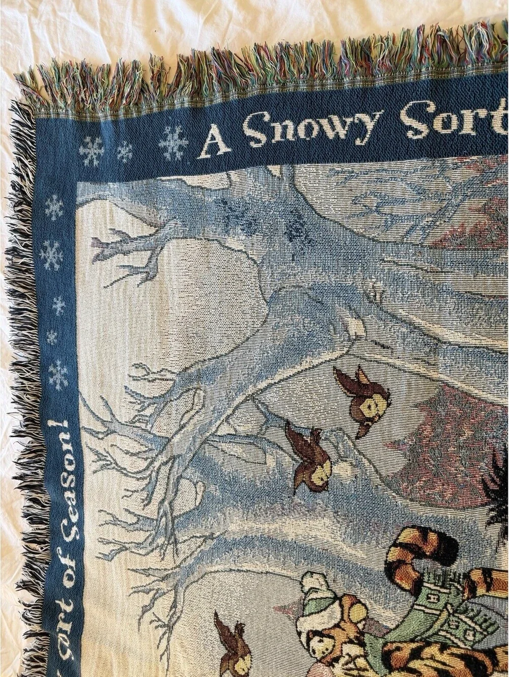 VTG 1998 Disney Winnie The Pooh Snowy Sort Season Tapestry Woven Blanket BIG EUC